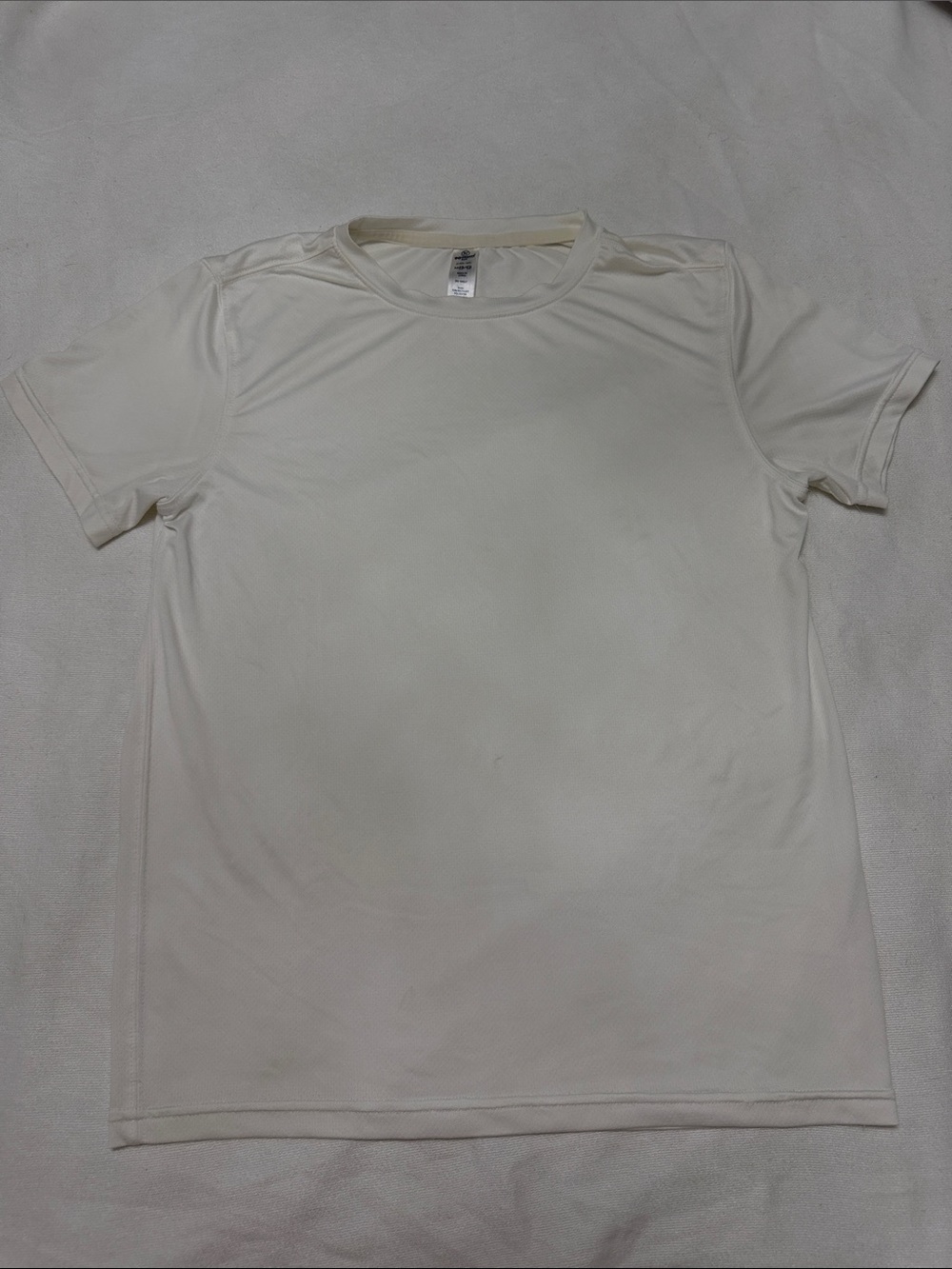 Boys tshirt size M